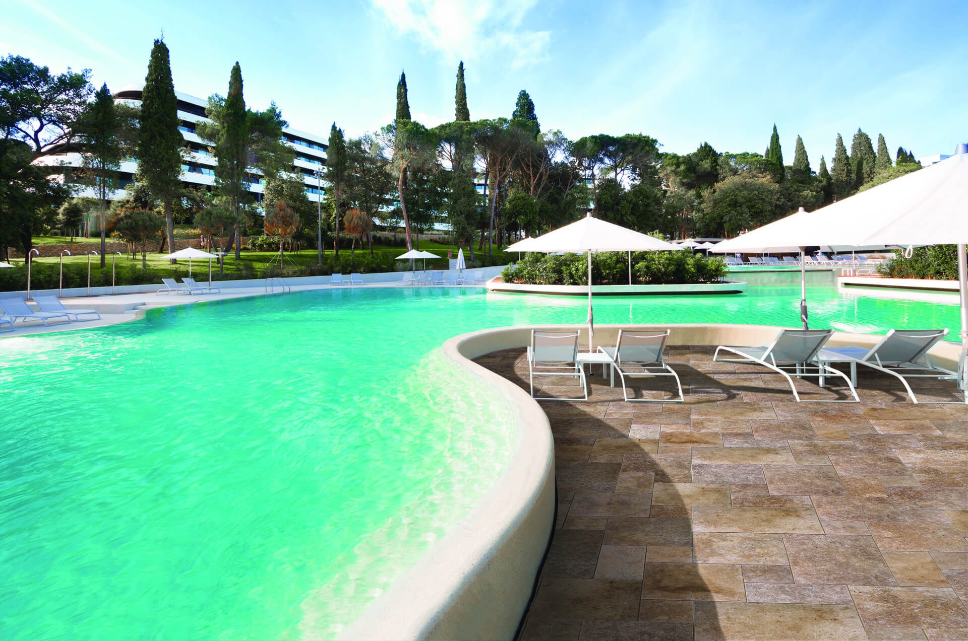 186fea58-4235-4c4e-9de8-ba25f65f0c81